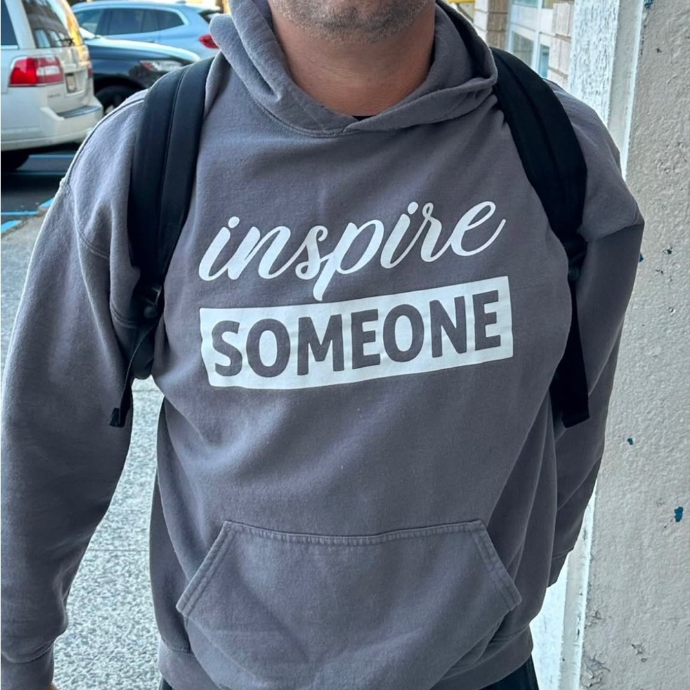 NEW INSPIRE SOMEONE BRAND HODDIE
Any color you can think of. - Picture 9 of 16